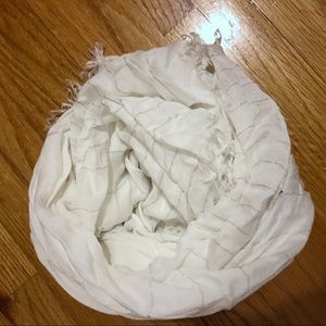 Club Monaco White Bryna Scarf